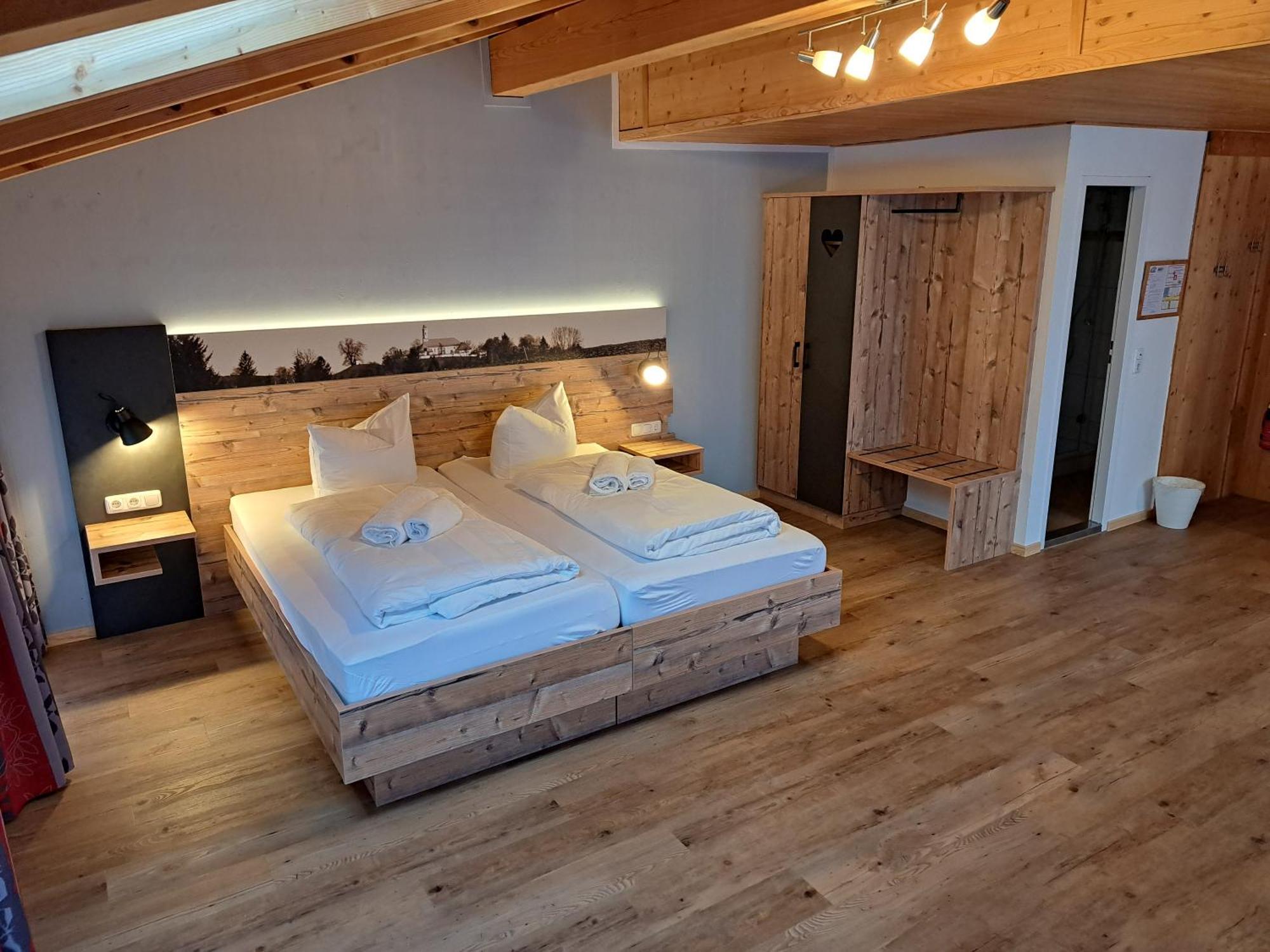 Gasthof Pension Altwirt Sachsenkam Chambre photo